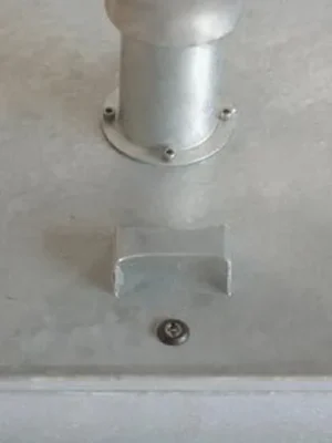 Značkový Scobax Poklop s odvětráním 120 mm 600 x 900 mm 200 kg