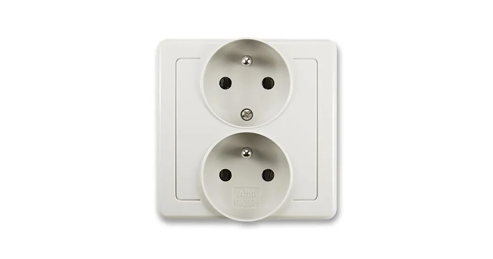 ABB 5512G-C02249 S1 Swing® Zásuvka dvojnásobná polozapuštěná s ochrannými kolíky, světle šedá Bezpečná Platba