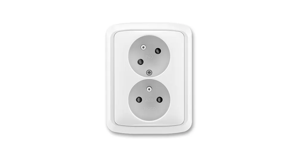 ABB 5513A-C02357 B Tango® Zásuvka dvojnásobná s ochrannými kolíky, s clonkami, s natočenou dutinou, bílá bezšroubový strojek Nakupujte Hned