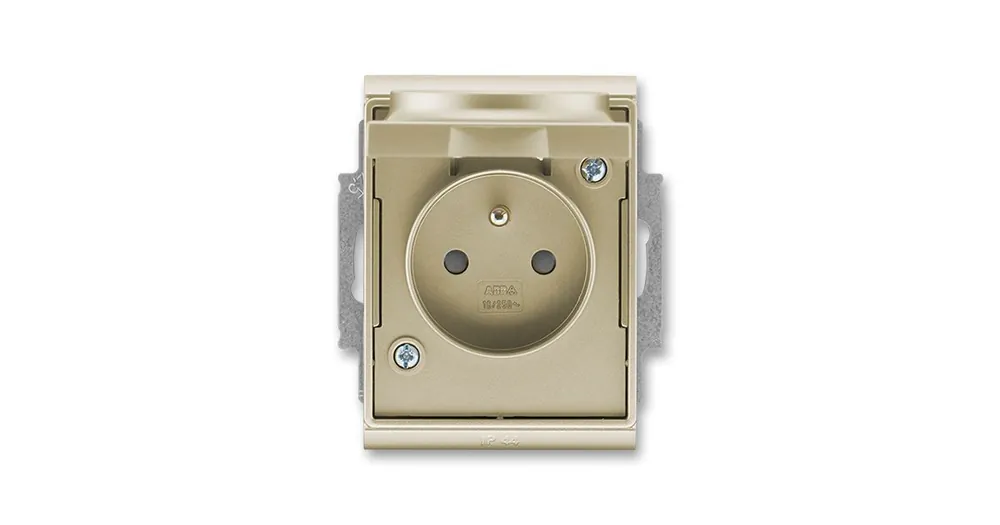 Akce ABB Time® Zásuvka jednonásobná IP 44, s ochranným kolíkem, s clonkami, s víčkem, šampaňská (5518E-A02999 33)