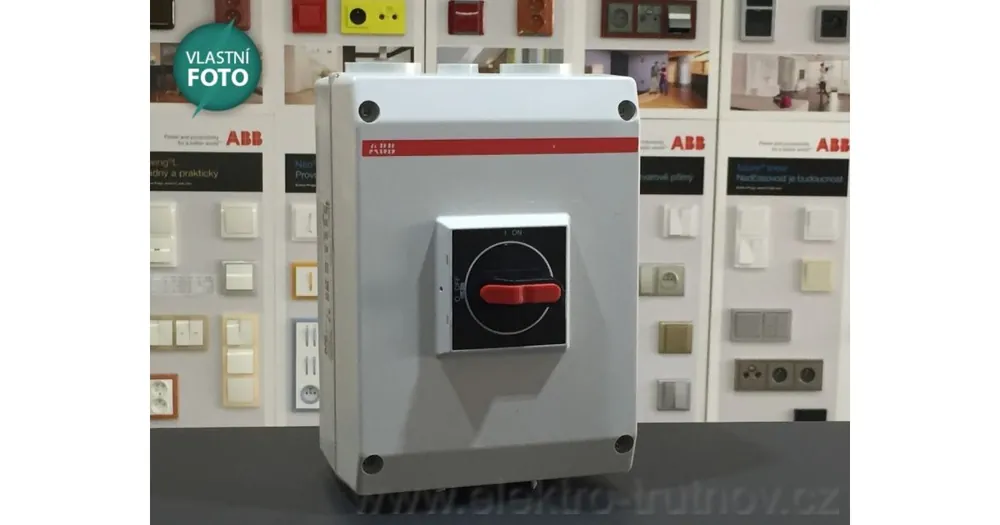 ABB OTP25B3M průmyslový vypínač černá páčka3F 25A 0-1 IP65 /1SCA022383R2640/ Cenová Bomba