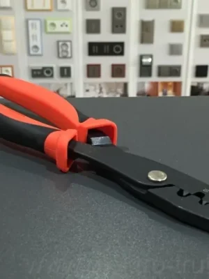 Dokud Zásoby Vydrží Cimco 101904 kleště lisovací na dutinky 0,5-16 mm2 230mm