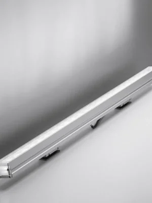 Novinka LineaLed WW nastavitelná lampa 8,5W - EL 3000K - ARTEMIDE